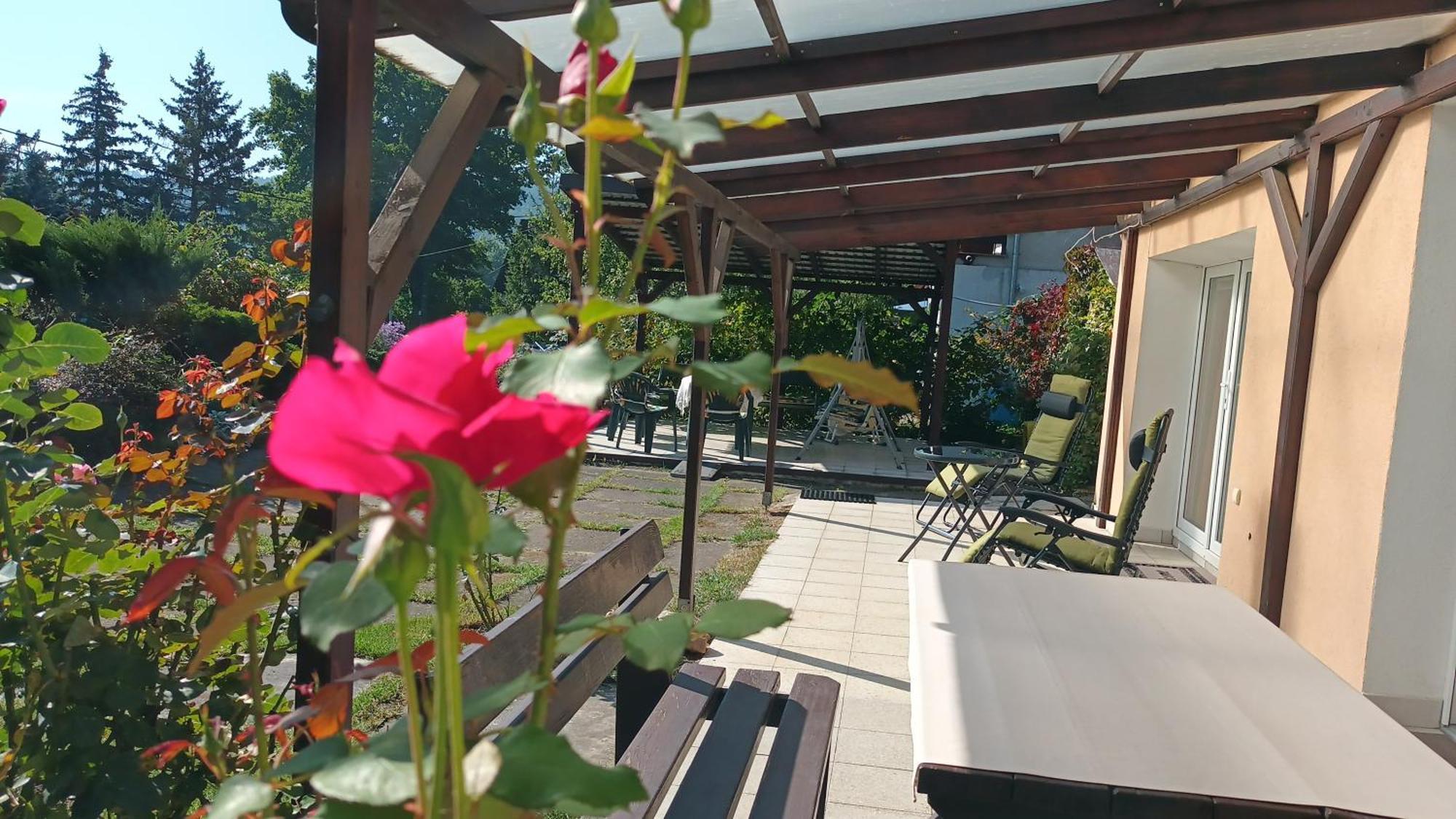Apartman Alena Karlsbad Exterior foto